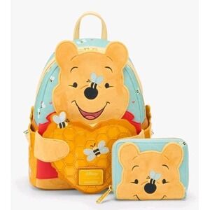 NEW Loungefly Disney Winnie the Pooh Honey Scented Heart Love Backpack & WALLET!
